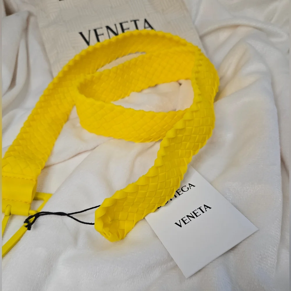 💛 Bottega Veneta Rubber Waist Belt Yellow Medium BRAND NEW! 💛